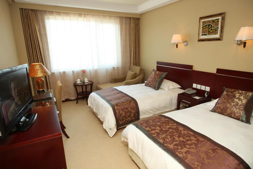 Overseas Chinese International Hotel 칭다오 외부 사진