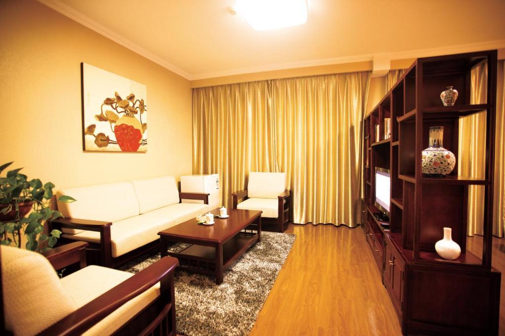 Overseas Chinese International Hotel 칭다오 외부 사진